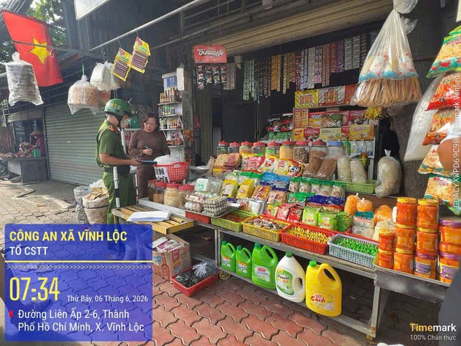 Xã Vĩnh Lộc quyết tâm lập lại trật tự đô thị, ngăn chặn tái lấn chiếm lòng lề đường z7911446493115 326b55cf7a5a68156dc03b15eb46a11d